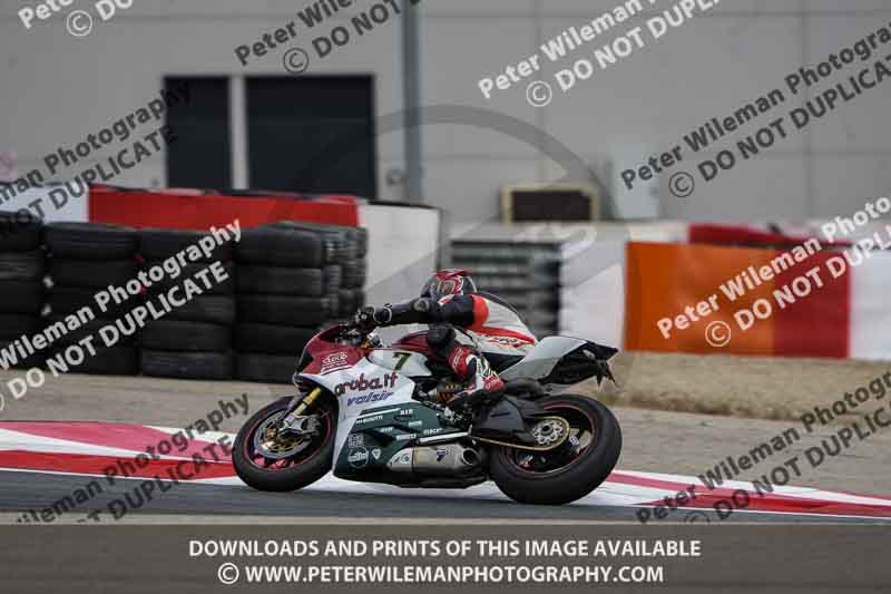 cadwell no limits trackday;cadwell park;cadwell park photographs;cadwell trackday photographs;enduro digital images;event digital images;eventdigitalimages;navarra;no limits trackdays;peter wileman photography;racing digital images;trackday digital images;trackday photos